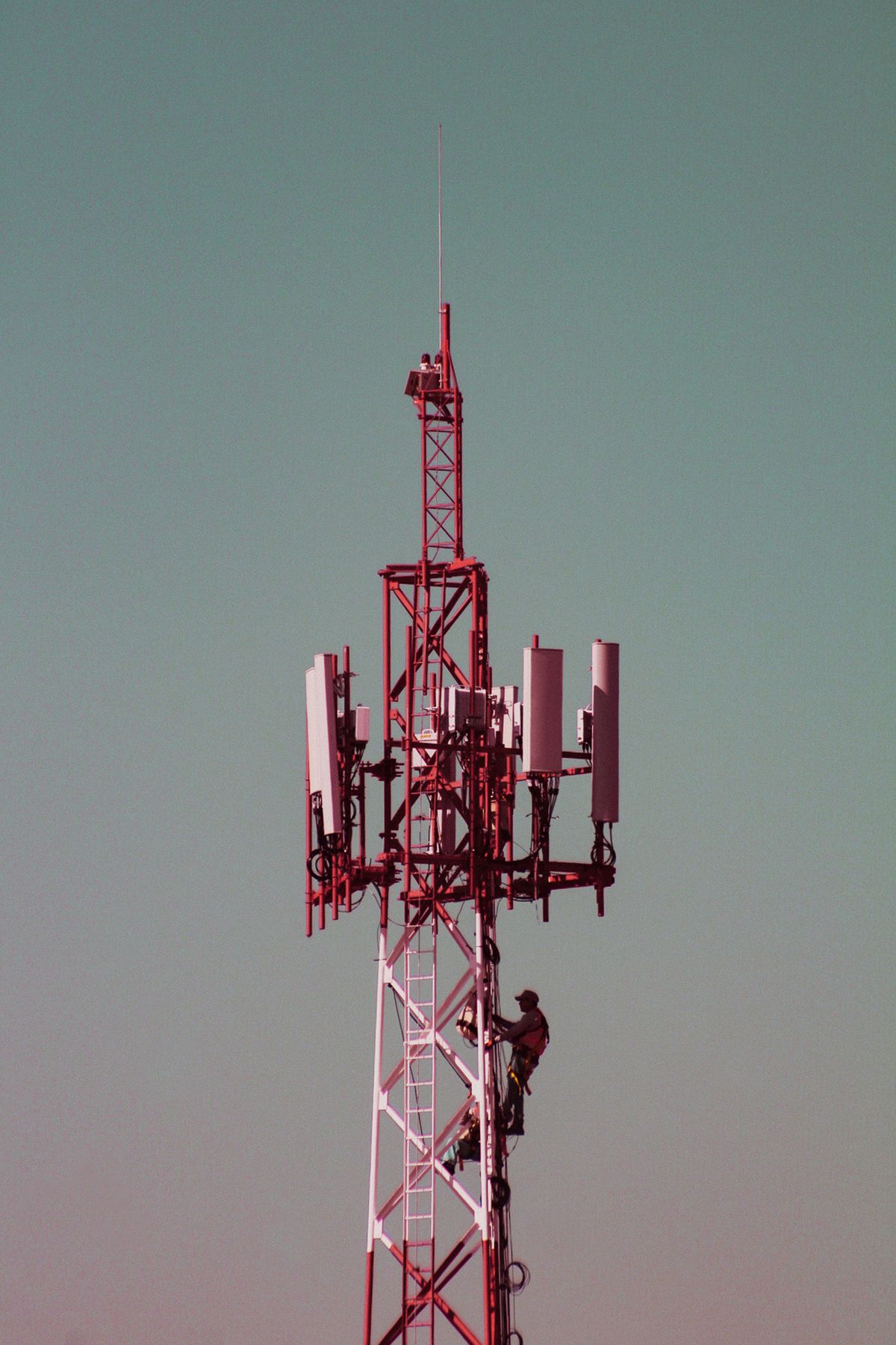 Telecom & Technology